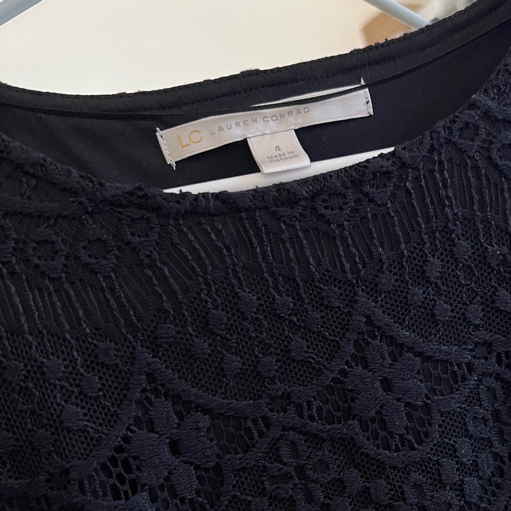Lauren Conrad black lace and tulle women size 4 dress